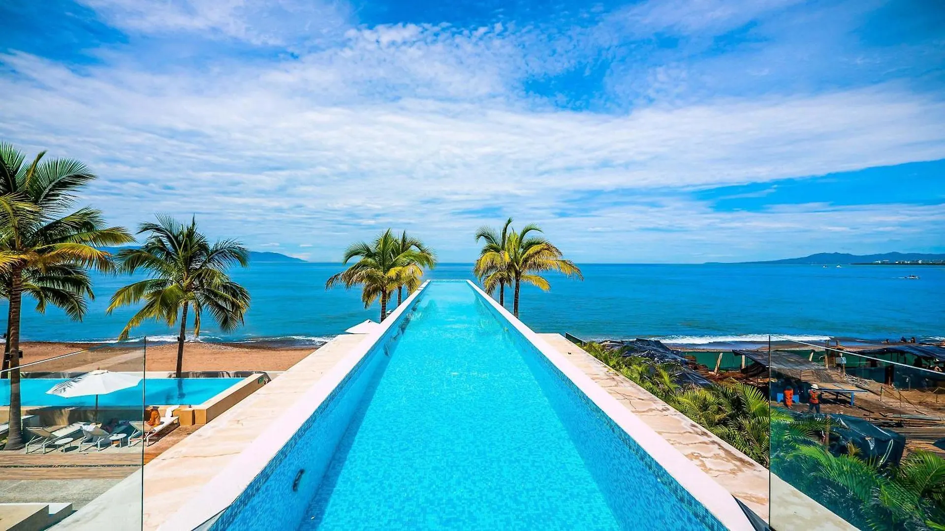 Апартаменты Panoramic Hot Tub Oceanview Luxury 4Br Penthouse Пуэрто-Вальярта